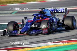 Alexander Albon (THA) Scuderia Toro Rosso STR14. 26.02.2019. Formula One Testing, Day One, Barcelona, Spain. Tuesday.