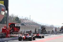 Charles Leclerc (MON) Ferrari SF90 and Antonio Giovinazzi (ITA) Alfa Romeo Racing C38. 26.02.2019. Formula One Testing, Day One, Barcelona, Spain. Tuesday.