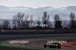 Nico Hulkenberg (GER) Renault Sport F1 Team RS19. 26.02.2019. Formula One Testing, Day One, Barcelona, Spain. Tuesday.