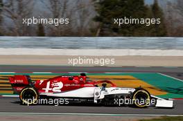 Kimi Raikkonen (FIN) Sauber C37. 27.02.2019. Formula One Testing, Day Two, Barcelona, Spain. Wednesday.