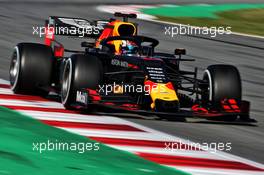 Pierre Gasly (FRA) Red Bull Racing RB15. 14.05.2019. Formula One In Season Testing, Day One, Barcelona, Spain. Tuesday.