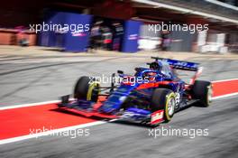 Daniil Kvyat (RUS) Scuderia Toro Rosso STR14. 14.05.2019. Formula One In Season Testing, Day One, Barcelona, Spain. Tuesday.