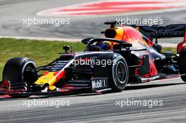 Pierre Gasly (FRA) Red Bull Racing RB15. 14.05.2019. Formula One In Season Testing, Day One, Barcelona, Spain. Tuesday.