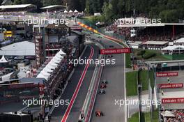 Charles Leclerc (MON) Ferrari SF90 leads at the start of the race. 01.09.2019. Formula 1 World Championship, Rd 13, Belgian Grand Prix, Spa Francorchamps, Belgium, Race Day.
