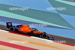 Carlos Sainz Jr (ESP) McLaren MCL34. 29.03.2019. Formula 1 World Championship, Rd 2, Bahrain Grand Prix, Sakhir, Bahrain, Practice Day