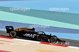 Romain Grosjean (FRA) Haas F1 Team VF-19. 29.03.2019. Formula 1 World Championship, Rd 2, Bahrain Grand Prix, Sakhir, Bahrain, Practice Day