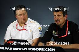 (L to R): Zak Brown (USA) McLaren Executive Director and Guenther Steiner (ITA) Haas F1 Team Prinicipal in the FIA Press Conference. 29.03.2019. Formula 1 World Championship, Rd 2, Bahrain Grand Prix, Sakhir, Bahrain, Practice Day