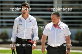 (L to R): Toto Wolff (GER) Mercedes AMG F1 Shareholder and Executive Director with Zak Brown (USA) McLaren Executive Director. 29.03.2019. Formula 1 World Championship, Rd 2, Bahrain Grand Prix, Sakhir, Bahrain, Practice Day