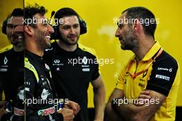 (L to R): Daniel Ricciardo (AUS) Renault F1 Team with Cyril Abiteboul (FRA) Renault Sport F1 Managing Director. 29.03.2019. Formula 1 World Championship, Rd 2, Bahrain Grand Prix, Sakhir, Bahrain, Practice Day