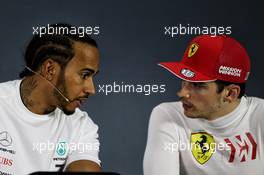 (L to R): Race winner Lewis Hamilton (GBR) Mercedes AMG F1 with third placed Charles Leclerc (MON) Ferrari in the post race FIA Press Conference. 31.03.2019. Formula 1 World Championship, Rd 2, Bahrain Grand Prix, Sakhir, Bahrain, Race Day.