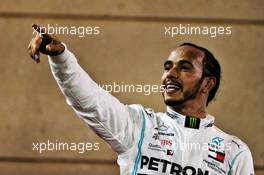 Race winner Lewis Hamilton (GBR) Mercedes AMG F1 celebrates in parc ferme. 31.03.2019. Formula 1 World Championship, Rd 2, Bahrain Grand Prix, Sakhir, Bahrain, Race Day.