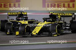 Nico Hulkenberg (GER), Renault Sport F1 Team and Daniel Ricciardo (AUS), Renault F1 Team  31.03.2019. Formula 1 World Championship, Rd 2, Bahrain Grand Prix, Sakhir, Bahrain, Race Day.