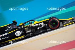 Nico Hulkenberg (GER) Renault F1 Team RS19. 30.03.2019. Formula 1 World Championship, Rd 2, Bahrain Grand Prix, Sakhir, Bahrain, Qualifying Day.