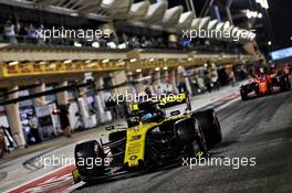 Daniel Ricciardo (AUS) Renault F1 Team RS19. 30.03.2019. Formula 1 World Championship, Rd 2, Bahrain Grand Prix, Sakhir, Bahrain, Qualifying Day.