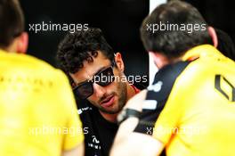 Daniel Ricciardo (AUS) Renault F1 Team. 28.03.2019. Formula 1 World Championship, Rd 2, Bahrain Grand Prix, Sakhir, Bahrain, Preparation Day.
