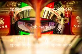Antonio Giovinazzi (ITA) Alfa Romeo Racing C38. 02.04.2019. Formula One Testing, Sakhir, Bahrain, Tueday.