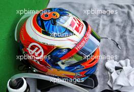 The helmet of Kevin Magnussen (DEN) Haas F1 Team on the grid. 17.11.2019. Formula 1 World Championship, Rd 20, Brazilian Grand Prix, Sao Paulo, Brazil, Race Day.
