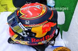 The helmet of Alexander Albon (THA) Red Bull Racing on the grid. 17.11.2019. Formula 1 World Championship, Rd 20, Brazilian Grand Prix, Sao Paulo, Brazil, Race Day.