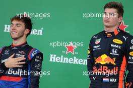 Pierre Gasly (FRA), Scuderia Toro Rosso and Max Verstappen (NLD), Red Bull Racing  17.11.2019. Formula 1 World Championship, Rd 20, Brazilian Grand Prix, Sao Paulo, Brazil, Race Day.
