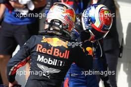1st place Max Verstappen (NLD) Red Bull Racing RB15 and 2nd place Pierre Gasly (FRA) Scuderia Toro Rosso STR14. 17.11.2019. Formula 1 World Championship, Rd 20, Brazilian Grand Prix, Sao Paulo, Brazil, Race Day.