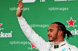 Lewis Hamilton (GBR) Mercedes AMG F1 celebrates his third position on the podium. 17.11.2019. Formula 1 World Championship, Rd 20, Brazilian Grand Prix, Sao Paulo, Brazil, Race Day.