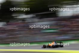 Lando Norris (GBR), McLaren F1 Team  16.11.2019. Formula 1 World Championship, Rd 20, Brazilian Grand Prix, Sao Paulo, Brazil, Qualifying Day.