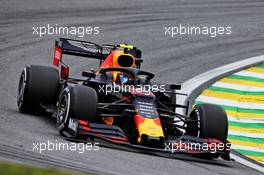 Alexander Albon (THA) Red Bull Racing RB15. 16.11.2019. Formula 1 World Championship, Rd 20, Brazilian Grand Prix, Sao Paulo, Brazil, Qualifying Day.