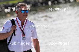 Gil de Ferran (BRA) McLaren Sporting Director. 07.06.2019. Formula 1 World Championship, Rd 5, Spanish Grand Prix, Barcelona, Spain, Practice Day.