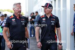 (L to R): Jonathan Wheatley (GBR) Red Bull Racing Team Manager with Max Verstappen (NLD) Red Bull Racing. 07.06.2019. Formula 1 World Championship, Rd 5, Spanish Grand Prix, Barcelona, Spain, Practice Day.