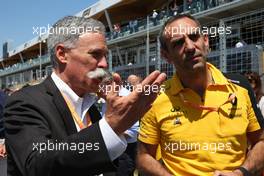 Chase Carey (USA) Formula One Group Chairman and Cyril Abiteboul (FRA) Renault Sport F1 Managing Director. 09.06.2019. Formula 1 World Championship, Rd 7, Canadian Grand Prix, Montreal, Canada, Race Day.