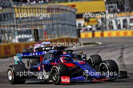 Daniil Kvyat (RUS) Scuderia Toro Rosso STR14. 09.06.2019. Formula 1 World Championship, Rd 7, Canadian Grand Prix, Montreal, Canada, Race Day.