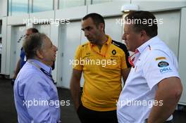 (L to R): Jean Todt (FRA) FIA President with Cyril Abiteboul (FRA) Renault Sport F1 Managing Director and Zak Brown (USA) McLaren Executive Director. 08.06.2019. Formula 1 World Championship, Rd 7, Canadian Grand Prix, Montreal, Canada, Qualifying Day.