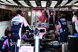 Mechanics work on the Racing Point F1 Team RP19 of Lance Stroll (CDN). 08.06.2019. Formula 1 World Championship, Rd 7, Canadian Grand Prix, Montreal, Canada, Qualifying Day.