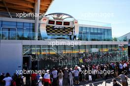 New paddock / pit buildings. 06.06.2019. Formula 1 World Championship, Rd 7, Canadian Grand Prix, Montreal, Canada, Preparation Day.