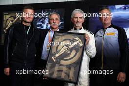 Unveiling of the 1000th F1 GP official design poster (L to R): Pavel Lurek, Automobilist CEO; Chase Carey (USA) Formula One Group Chairman; Damon Hill (GBR) Sky Sports Presenter; Mario Isola (ITA) Pirelli Racing Manager. 12.04.2019. Formula 1 World Championship, Rd 3, Chinese Grand Prix, Shanghai, China, Practice Day.