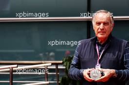 Giorgio Piola (ITA) Journalist - official 1000th Grand Prix coin presentation for the most Grand Prix attended. 12.04.2019. Formula 1 World Championship, Rd 3, Chinese Grand Prix, Shanghai, China, Practice Day.