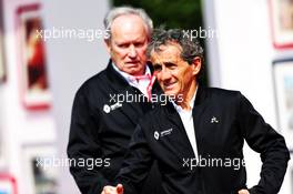 Alain Prost (FRA) Renault F1 Team Special Advisor. 12.04.2019. Formula 1 World Championship, Rd 3, Chinese Grand Prix, Shanghai, China, Practice Day.