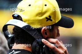 Daniel Ricciardo (AUS) Renault F1 Team on the grid. 14.04.2019. Formula 1 World Championship, Rd 3, Chinese Grand Prix, Shanghai, China, Race Day.