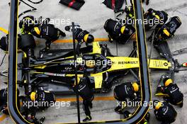 Nico Hulkenberg (GER) Renault F1 Team RS19 makes a pit stop. 14.04.2019. Formula 1 World Championship, Rd 3, Chinese Grand Prix, Shanghai, China, Race Day.