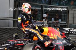 Max Verstappen (NLD) Red Bull Racing in qualifying parc ferme. 13.04.2019. Formula 1 World Championship, Rd 3, Chinese Grand Prix, Shanghai, China, Qualifying Day.