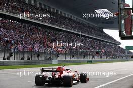 Charles Leclerc (MON) Ferrari SF90, 13.04.2019. Formula 1 World Championship, Rd 3, Chinese Grand Prix, Shanghai, China, Qualifying Day.