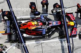 Pierre Gasly (FRA) Red Bull Racing RB15. 13.04.2019. Formula 1 World Championship, Rd 3, Chinese Grand Prix, Shanghai, China, Qualifying Day.