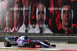 Daniil Kvyat (RUS) Scuderia Toro Rosso STR14. 13.04.2019. Formula 1 World Championship, Rd 3, Chinese Grand Prix, Shanghai, China, Qualifying Day.