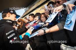 George Russell (GBR) Williams Racing signs autographs for the fans. 11.04.2019. Formula 1 World Championship, Rd 3, Chinese Grand Prix, Shanghai, China, Preparation Day.