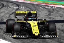 Daniel Ricciardo (AUS) Renault F1 Team RS19. 10.05.2019. Formula 1 World Championship, Rd 5, Spanish Grand Prix, Barcelona, Spain, Practice Day.