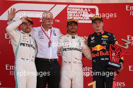 1st place Lewis Hamilton (GBR) Mercedes AMG F1 W10, 2nd Valtteri Bottas (FIN) Mercedes AMG F1, 3rd place Max Verstappen (NLD) Red Bull Racing RB15 and Dr. Dieter Zetsche (GER) as Daimler AG CEO. 12.05.2019. Formula 1 World Championship, Rd 5, Spanish Grand Prix, Barcelona, Spain, Race Day.