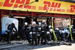 George Russell (GBR) Williams Racing FW42 makes a pit stop. 12.05.2019. Formula 1 World Championship, Rd 5, Spanish Grand Prix, Barcelona, Spain, Race Day.