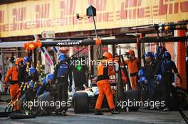 Carlos Sainz Jr (ESP) McLaren MCL34 makes a pit stop. 12.05.2019. Formula 1 World Championship, Rd 5, Spanish Grand Prix, Barcelona, Spain, Race Day.