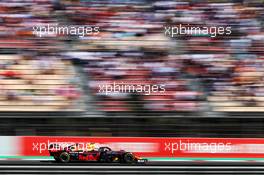 Pierre Gasly (FRA) Red Bull Racing RB15. 12.05.2019. Formula 1 World Championship, Rd 5, Spanish Grand Prix, Barcelona, Spain, Race Day.