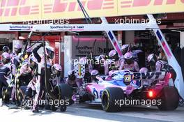 Lance Stroll (CDN) Racing Point F1 Team RP19 makes a pit stop. 12.05.2019. Formula 1 World Championship, Rd 5, Spanish Grand Prix, Barcelona, Spain, Race Day.